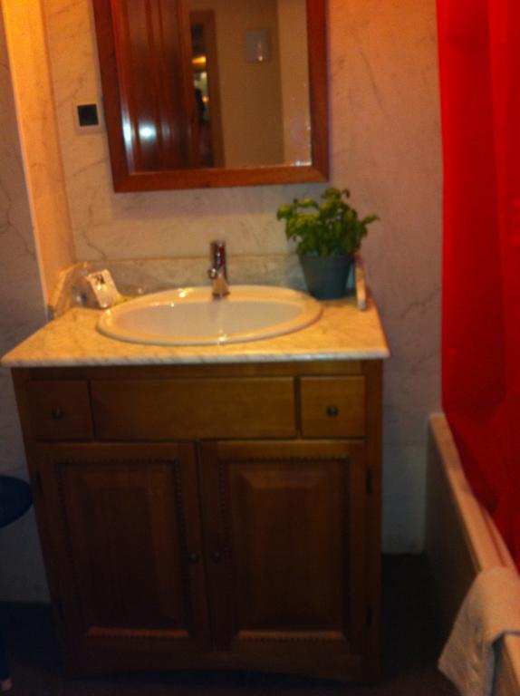 Hotel Villa Romanica Aínsa Cameră foto