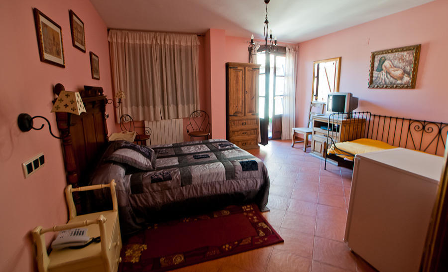 Hotel Villa Romanica Aínsa Cameră foto